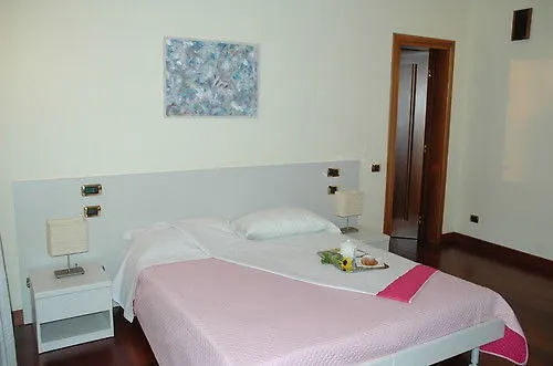 Bed & Breakfast Nelly Lonigo