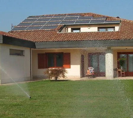 Nelly Bed & Breakfast