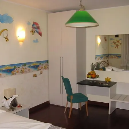 Nelly Отель типа 