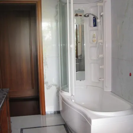 Nelly 4* Лониго