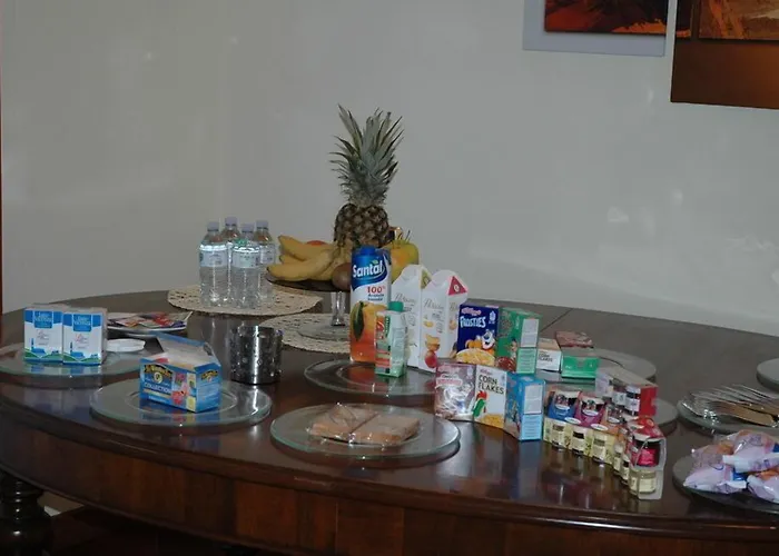 Alojamento de Acomodação e Pequeno-almoço Nelly Lonigo