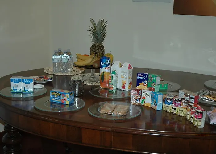 Alojamento de Acomodação e Pequeno-almoço Nelly Lonigo