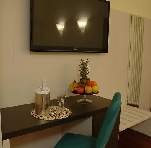 Nelly Alojamento de Acomodação e Pequeno-almoço